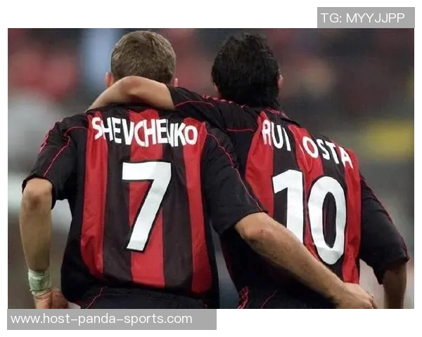 足球王的传奇之路:从草根球员到全球偶像的辉煌历程 足球王的传奇之路:从草根球员到全球偶像的辉煌历程