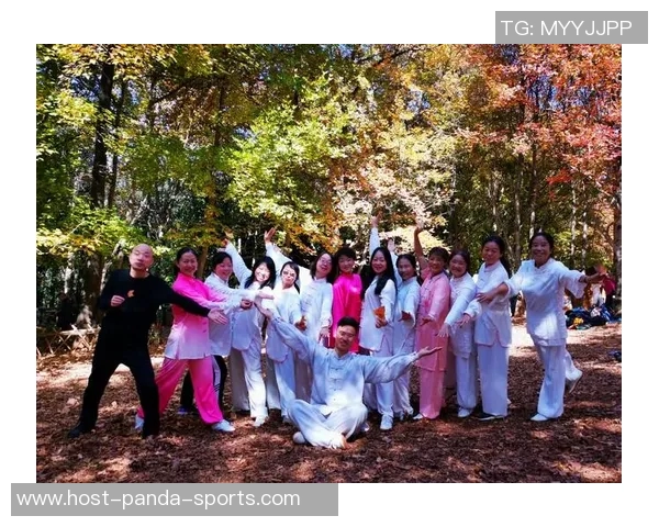 刘诗雯与王艺迪巅峰对决乒乓球赛精彩瞬间回顾与分析 刘诗雯与王艺迪巅峰对决乒乓球赛精彩瞬间回顾与分析